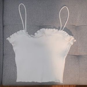 ⭐️WHITE RUFFLE CROP TOP⭐️